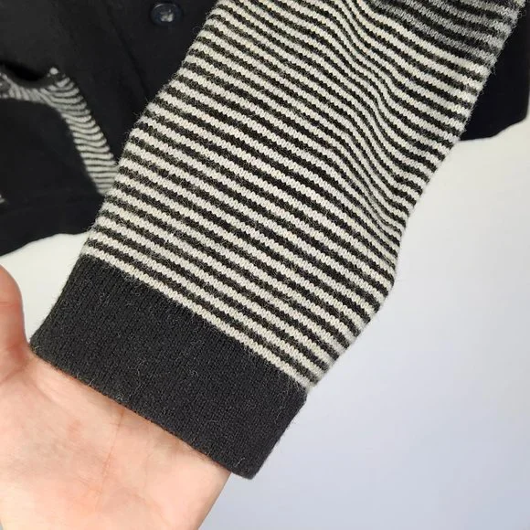 Patagonia Lambs Wool Blend Cardigan Sweater Black Gray Stripes sz L - Picture 4 of 6
